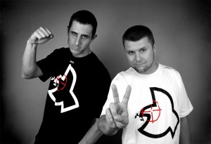 Juras i Koras - Pokój z Widokiem na Wojnę